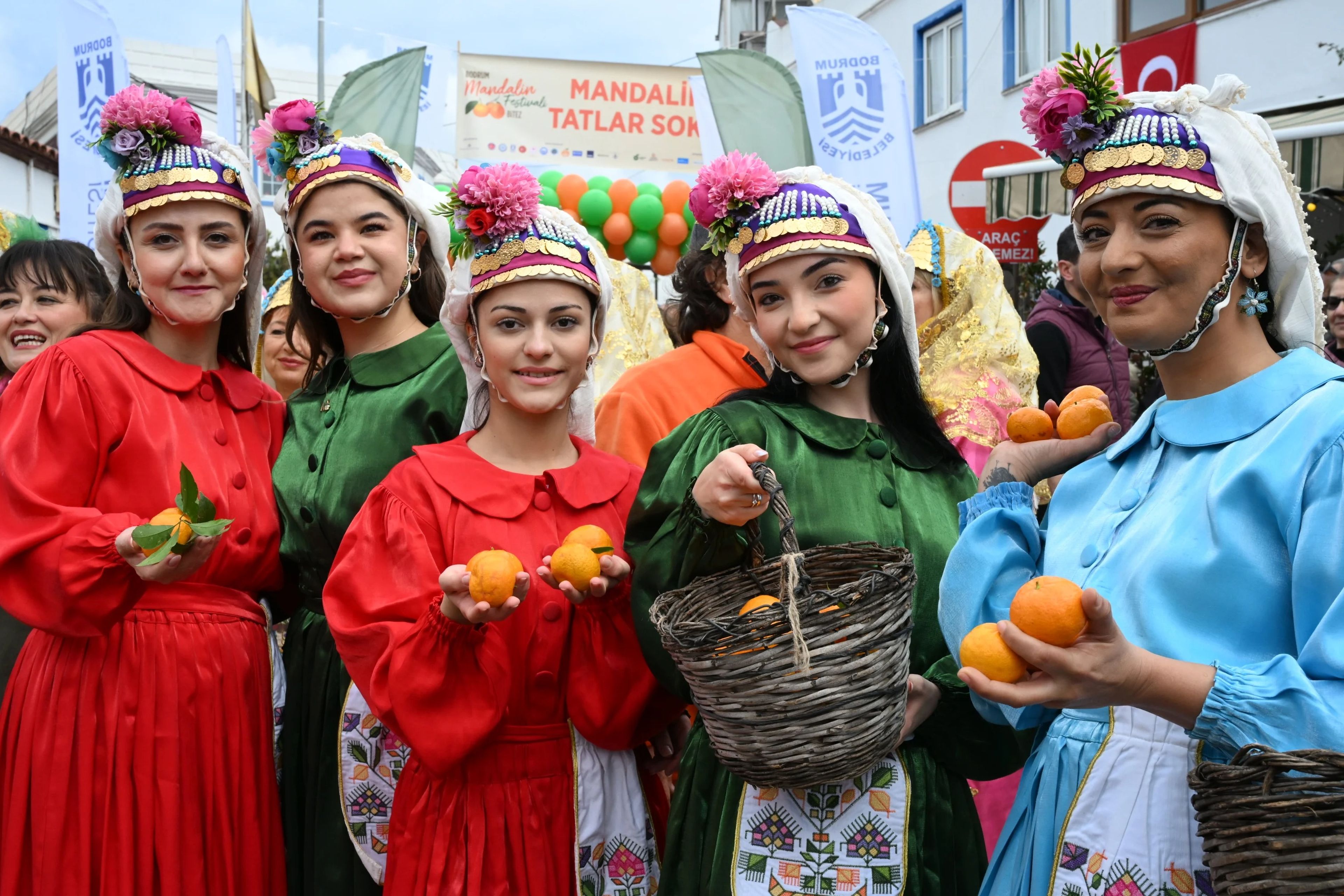Dalından sofraya, hasattan festivale: Bodrum’da Mandalin Festivali