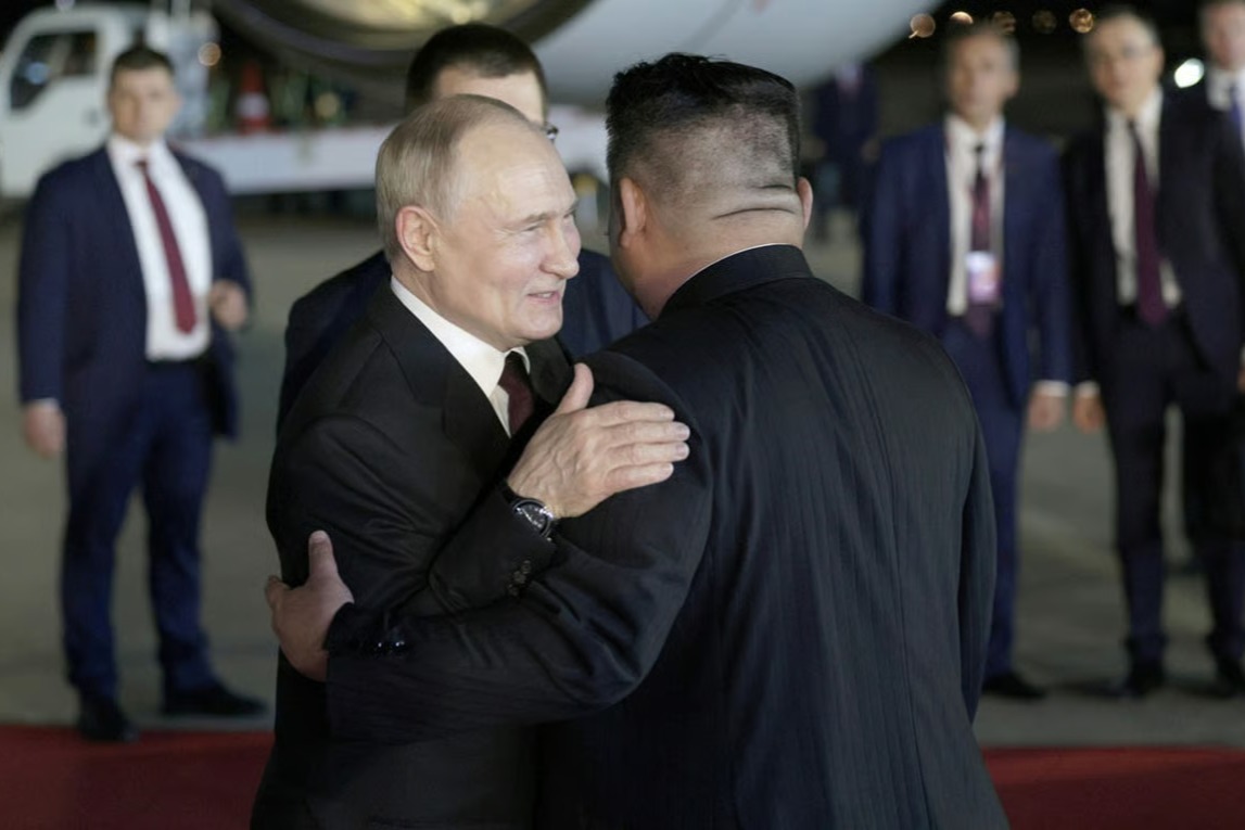 Kim Pledges Support, Strengthens Putin Ties