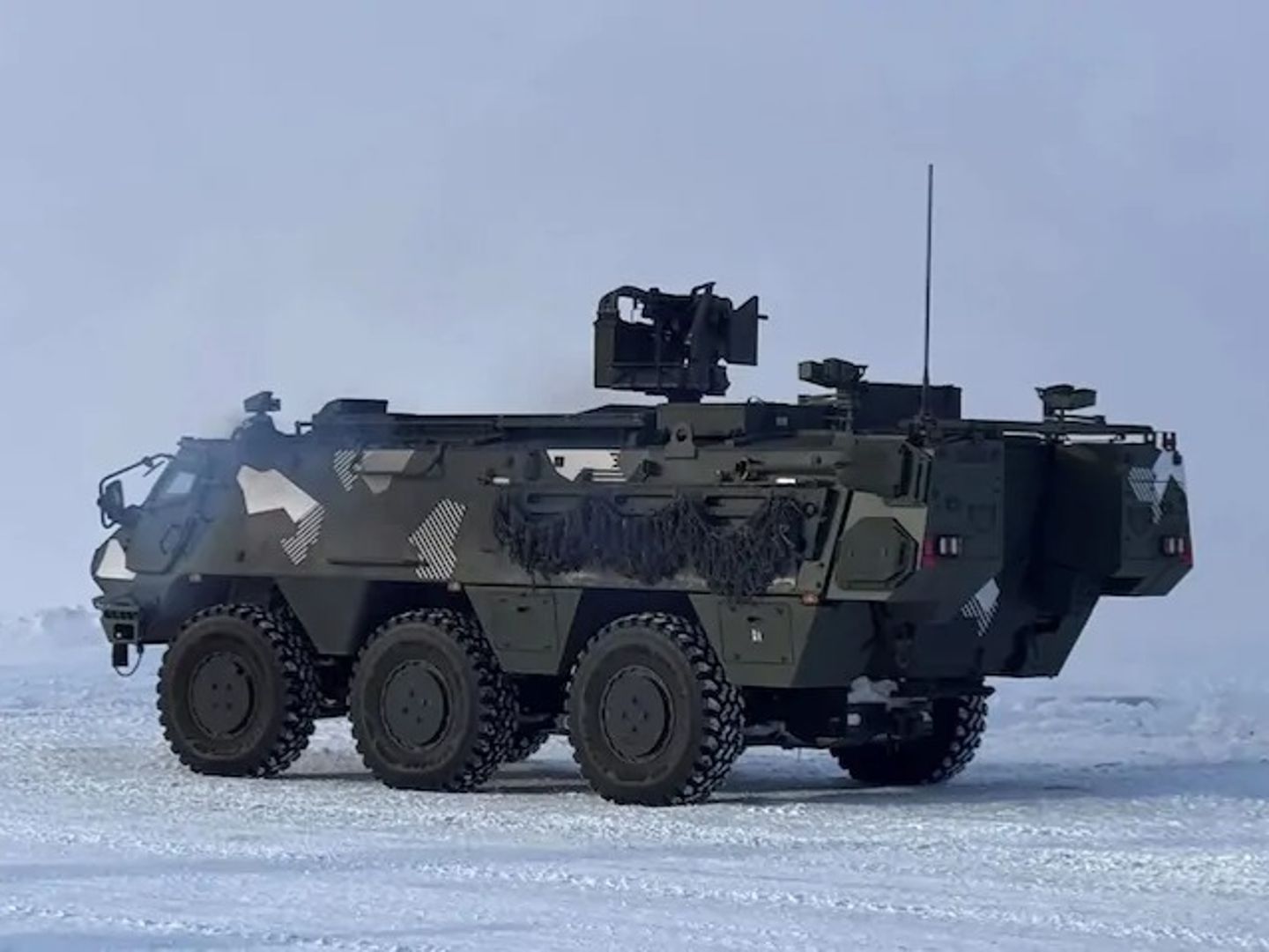 Patria ve Almanya, 876 zırhlı araç için CAVS sözleşmeleri imzaladı