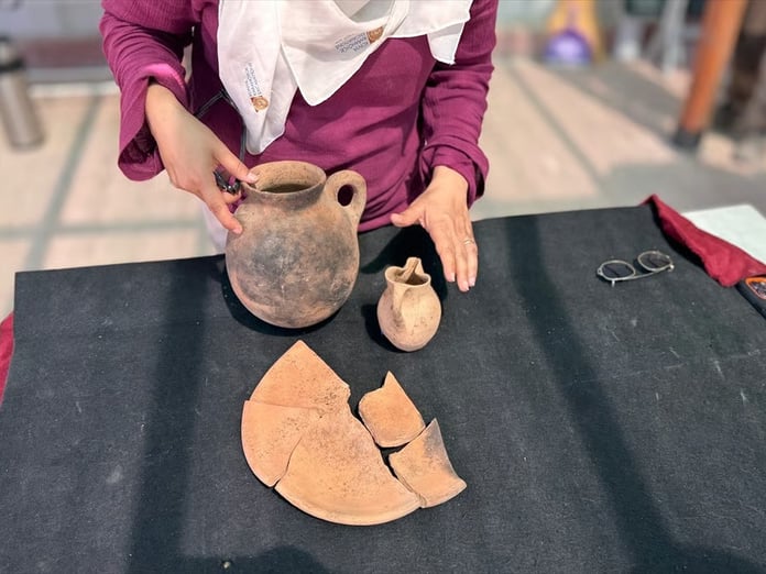 Konya Karahöyük'te 3500 yıllık mutfak seti bulundu