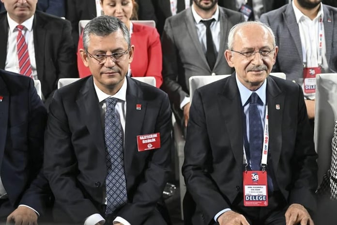 CHP'li 10 vekilden Kılıçdaroğlu'na peş peşe destek