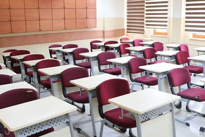 MEB "hayalet sınıf" kuran 4 özel okulun daha ruhsatını iptal etti