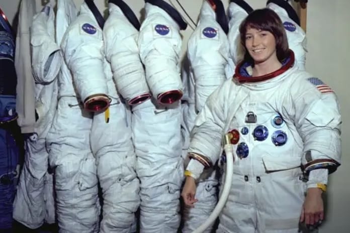 NASA, kadın astronotlara nasıl hazırlandı?