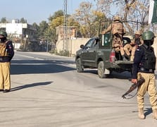 Pakistan ile Taliban arasındaki çatışmalar yeniden başladı