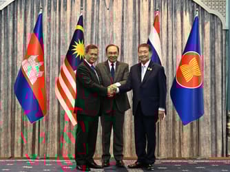 Thailand, Cambodia Poised to Sign Border Pact at ASEAN