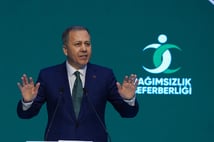 İçişleri Bakanlığı turizm bölgelerinde "Kabul edilemez görüntüler" açıklaması