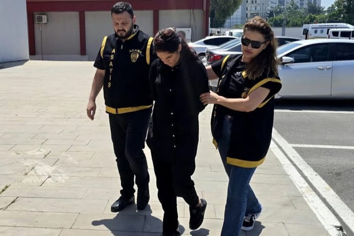 Adana'da 1.5 miyonluk altın hırsızı şüpheli kadın suçu kabul etmedi