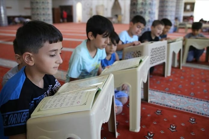 Yaz Kur'an kursları yoğun ilgi gördü: 2,5 milyondan fazla çocuğa eğitim verildi