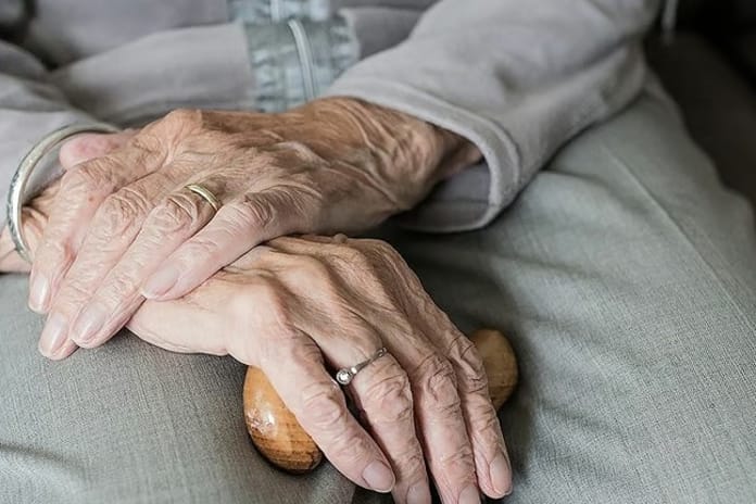 Yaşlı ve engelli ödemeleri başladı: Tutar 7,2 milyar