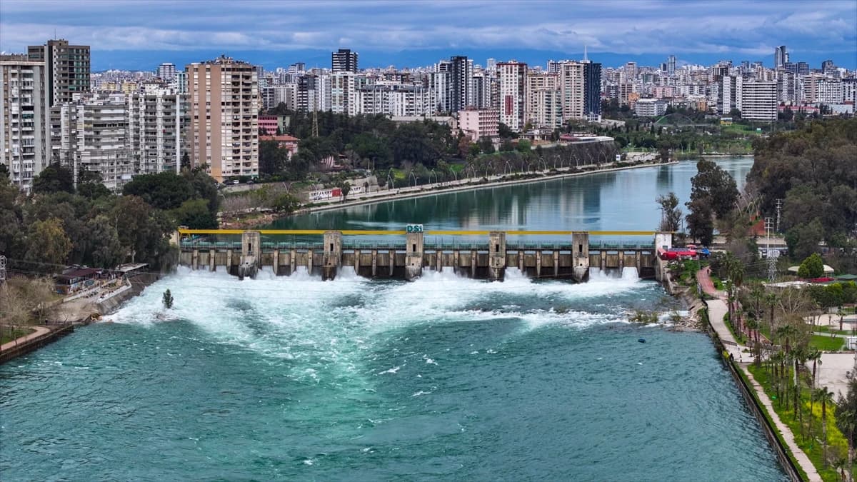 Adana'da yüzleri güldüren tablo: Yağışlar barajları doldurdu, Çatalan ve Yedigöze tam kapasitede