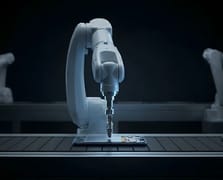 Xiaomi'den Üretim Devrimi: Pekin'de Işıkların Sönmediği İnsansız Fabrika Dönemi Başladı