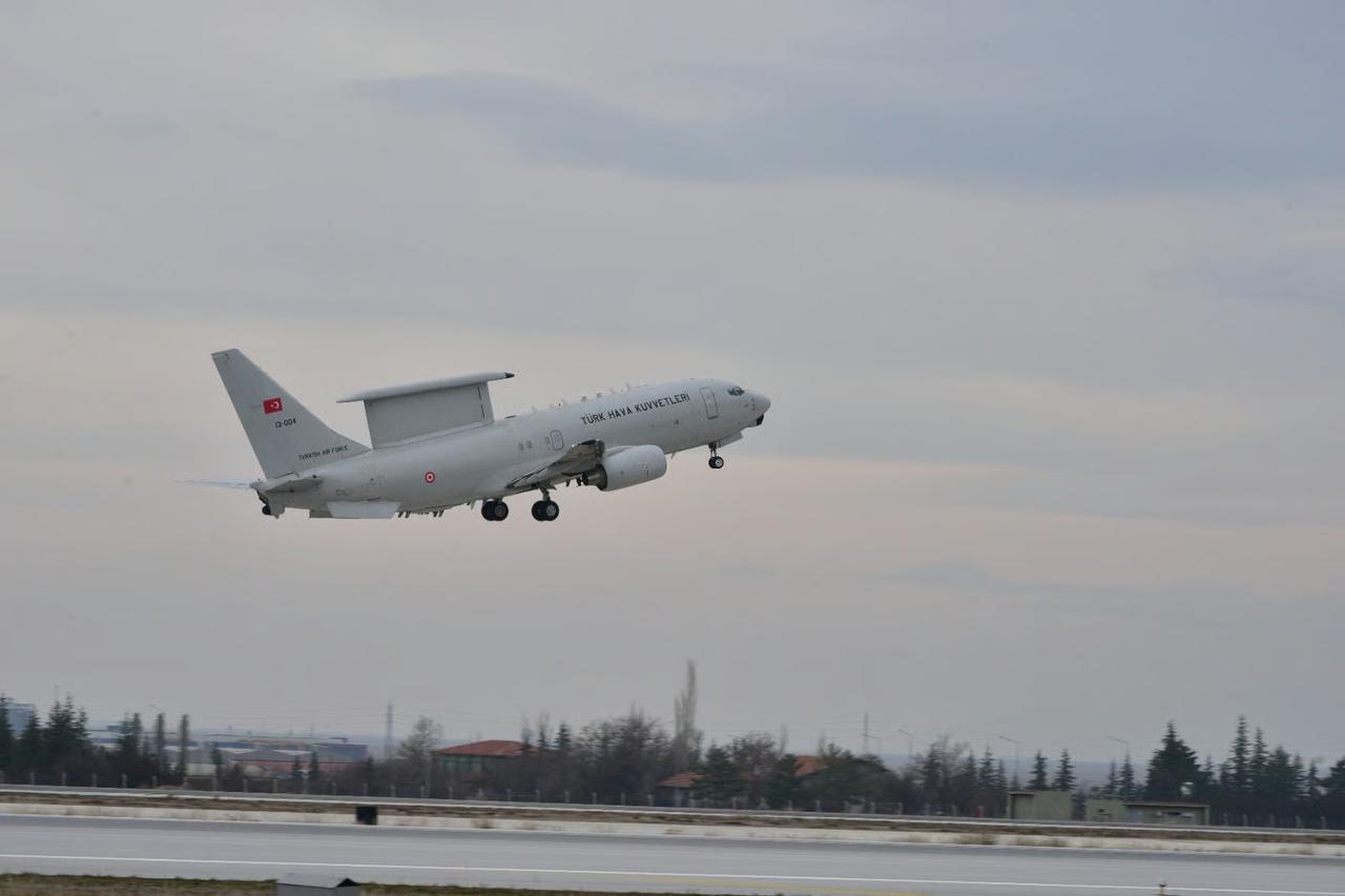 Türkiye, Rusya ihlali sonrası Litvanya’ya AWACS radar uçağı gönderdi