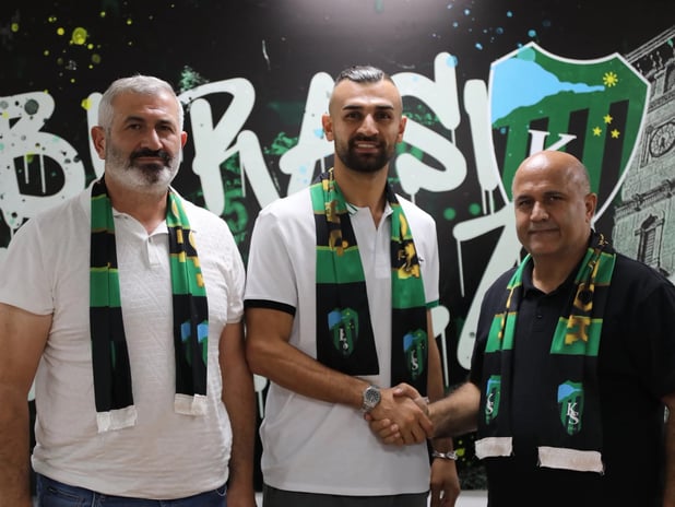 Kocaelispor hücumunu güçlendiriyor: Serdar Dursun Süper Lig'e döndü