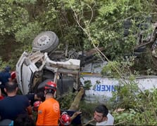 Bursa'da yangına giden tanker uçuruma yuvarlandı: 3 can kaybı!