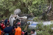 Bursa'da yangına giden tanker uçuruma yuvarlandı: 3 can kaybı!