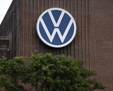 Volkswagen ilk kez Almanya’da fabrika kapatıyor