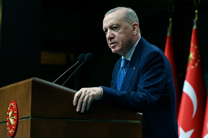 Cumhurbaşkanı Erdoğan: Hiç kimsenin efelenemeyeceği bir savunma gücümüz olacak