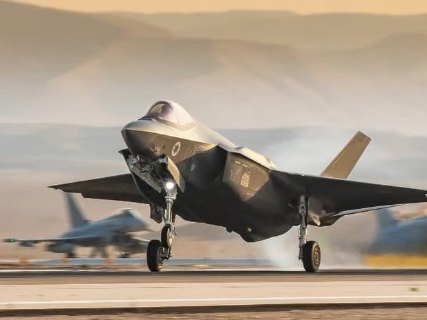 İngiltere’nin F-35 filosu gecikmeler ve personel açığıyla boğuşuyor