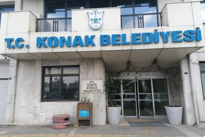 İzmir Büyükşehir ve Konak Belediyelerine operasyon: İki ihalede usulsüzlük iddiası