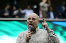 Kalibaf ABD'ye meydan okudu: Gelin ve sizi tarihe gömelim