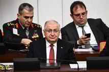 Bakan Güler duyurdu: Askerlikte yer seçme hakkı geliyor