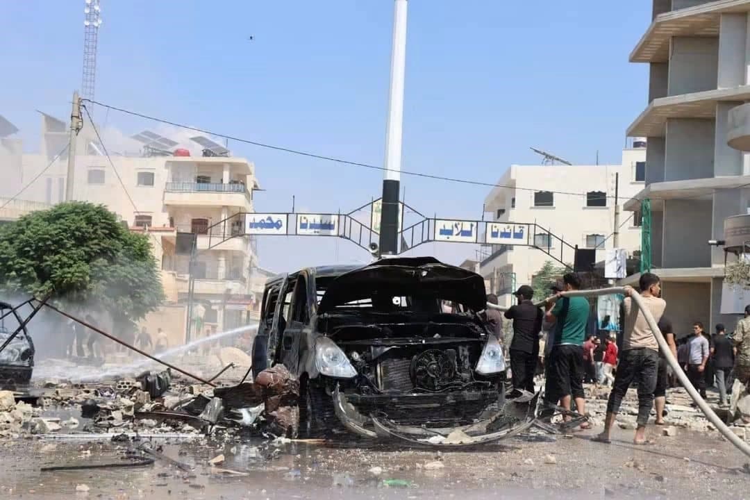 İdlib'de bomba yüklü  araçlı saldırı: 5 ölü