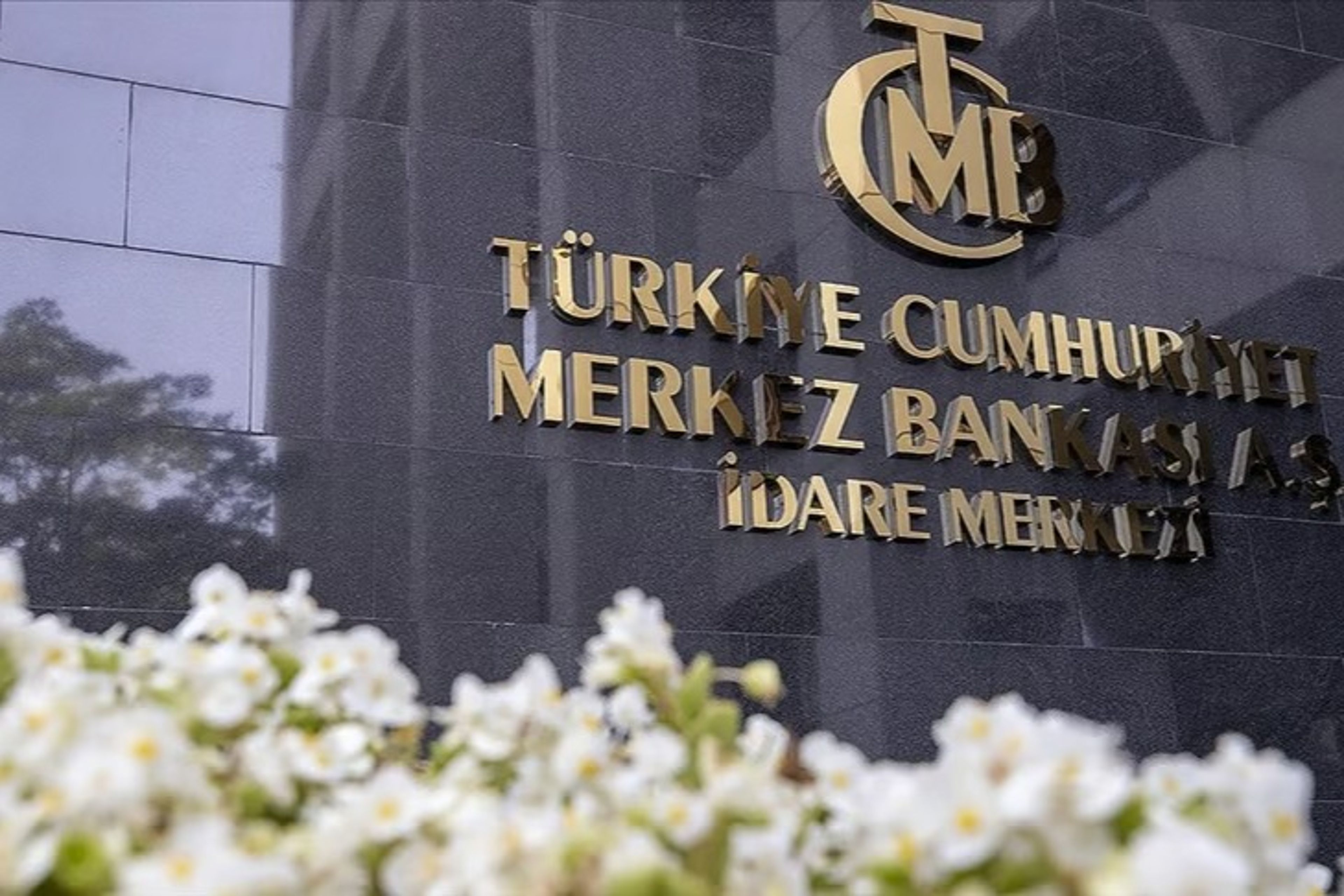 Merkez Bankası politika faizini yüzde 38’e indirdi