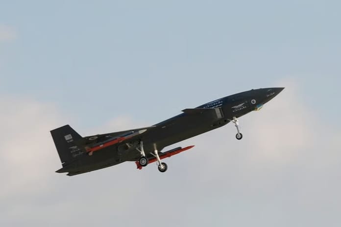 Bayraktar KIZILELMA, F-16 ile tarihi teste imza attı