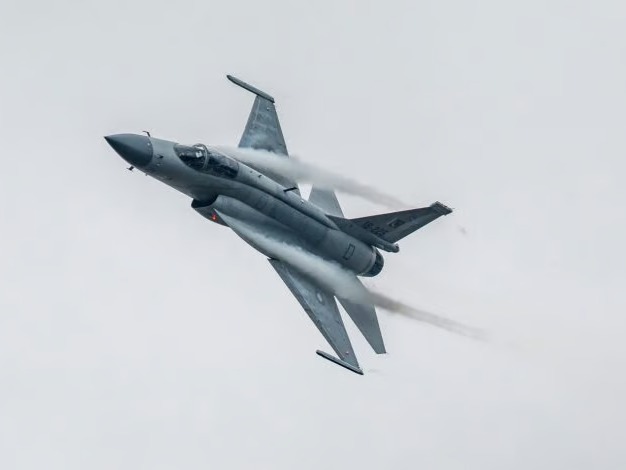 Pakistan, Bangladeş ile savunma anlaşması ve JF-17 satışı için görüşmeler yürütüyor