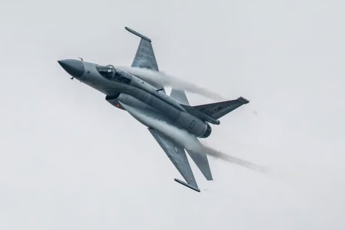 Pakistan, Bangladeş ile savunma anlaşması ve JF-17 satışı için görüşmeler yürütüyor