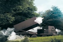 Fransa’nın yeni uzun menzilli roketatarı 2026’da test edilecek