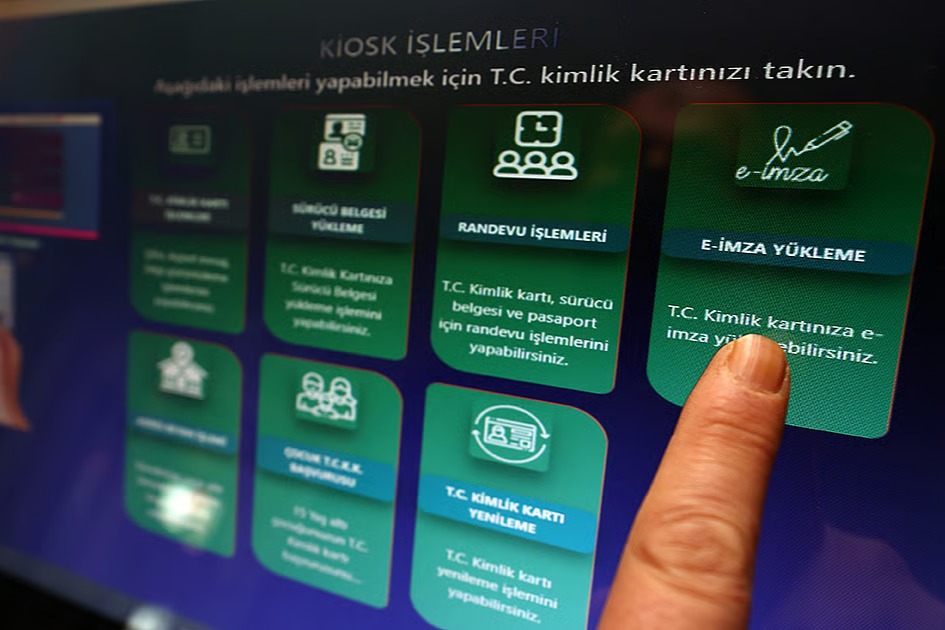 Sahte e-imza operasyonunda