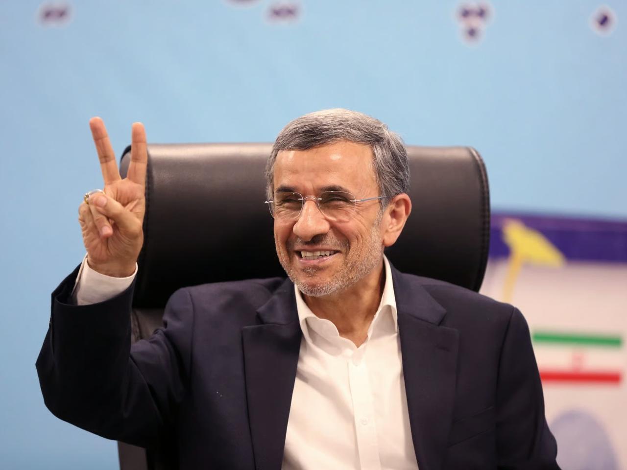 Ahmedinejad Mossad iddialarını reddetti