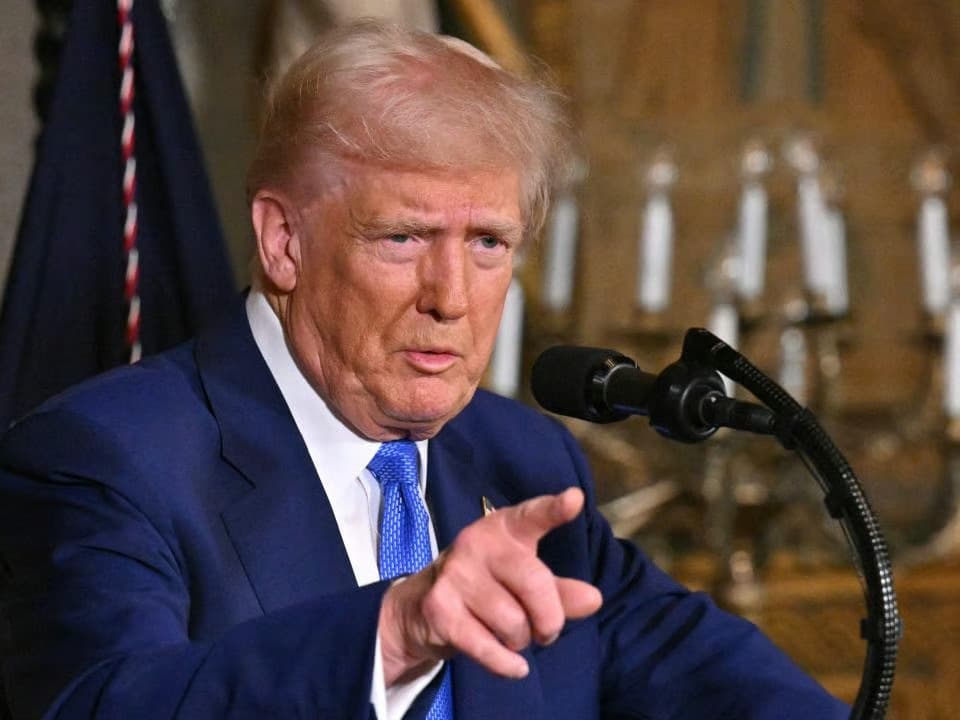 Trump'tan çelik ithalatına ek gümrük vergisi kararı