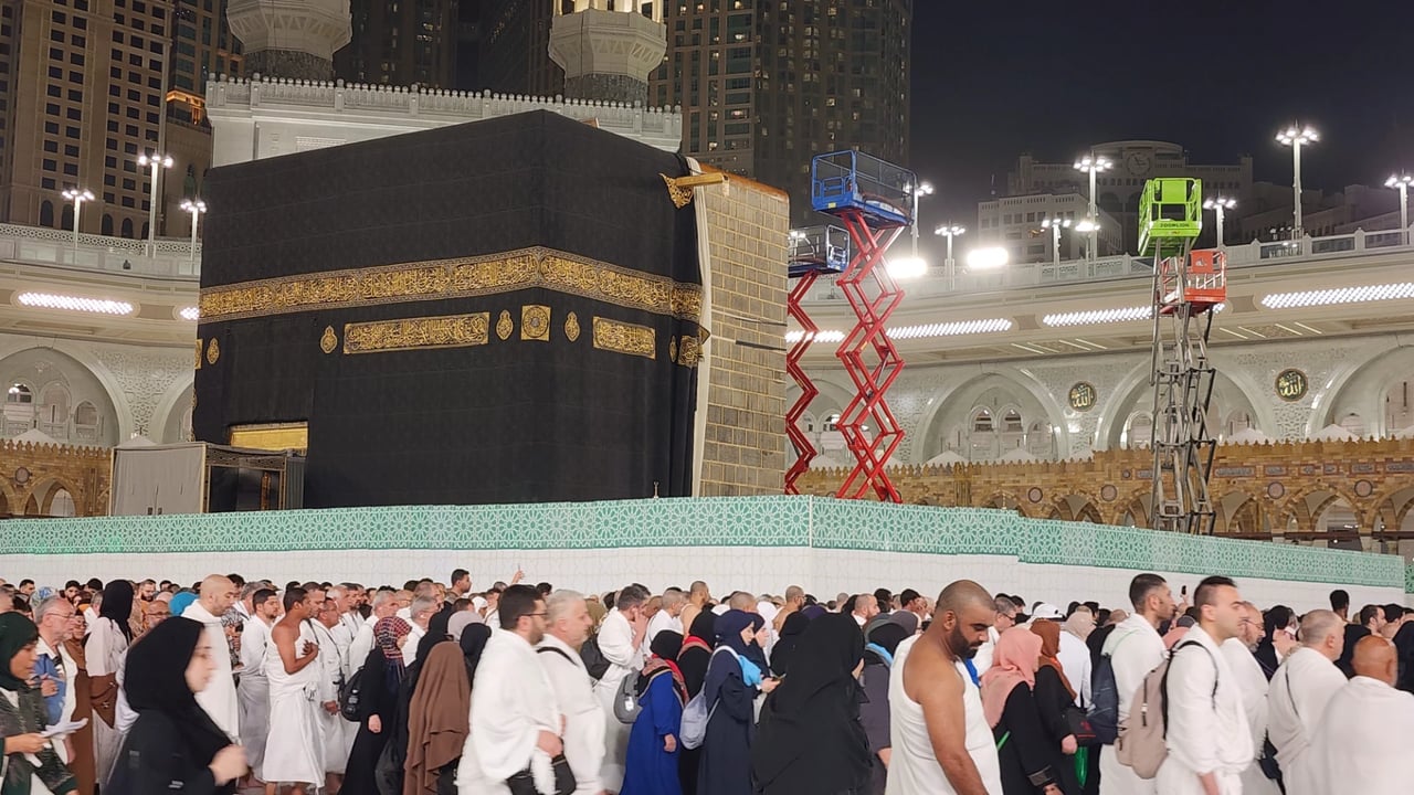Kabe-i Muazzama’nın dış duvarları bakıma alındı