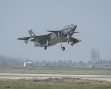 Bayraktar KIZILELMA hava-hava füzesiyle dünyada ilke imza attı