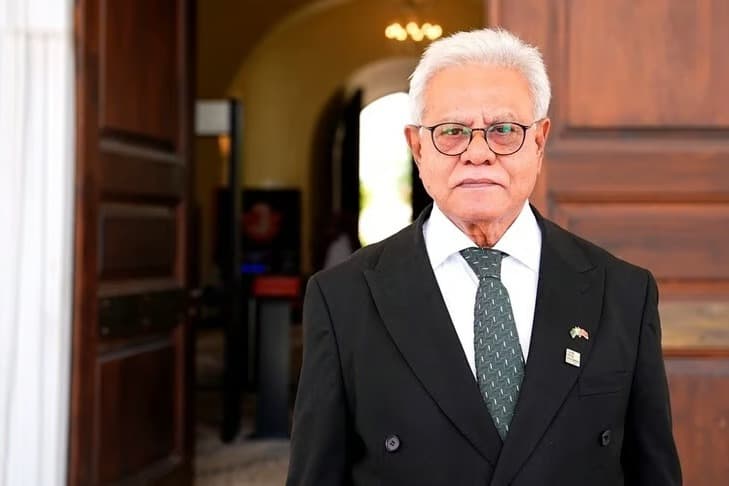 Cüneyd'den Türkiye'nin arabuluculuğuna övgü