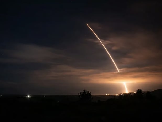 ABD, Minuteman III kıtalararası balistik füzesiyle başarılı test gerçekleştirdi