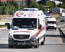 Motokurye Avcılar'dan Zeytinburnu'na kadar ambulansa yol açmaya çalıştı