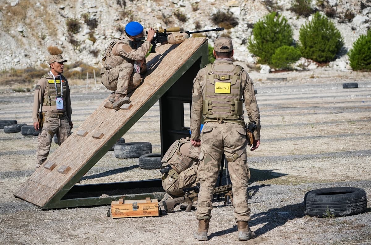 Boran-7 Uluslararası Keskin Nişancı Yarışması'nda gözlemci günü coşkusu