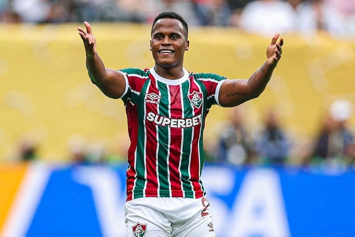 FIFA Kulüpler Dünya Kupası'nda F Grubu'nu lider tamamlayan Borussia Dortmund ve Fluminense son 16 turuna yükseldi