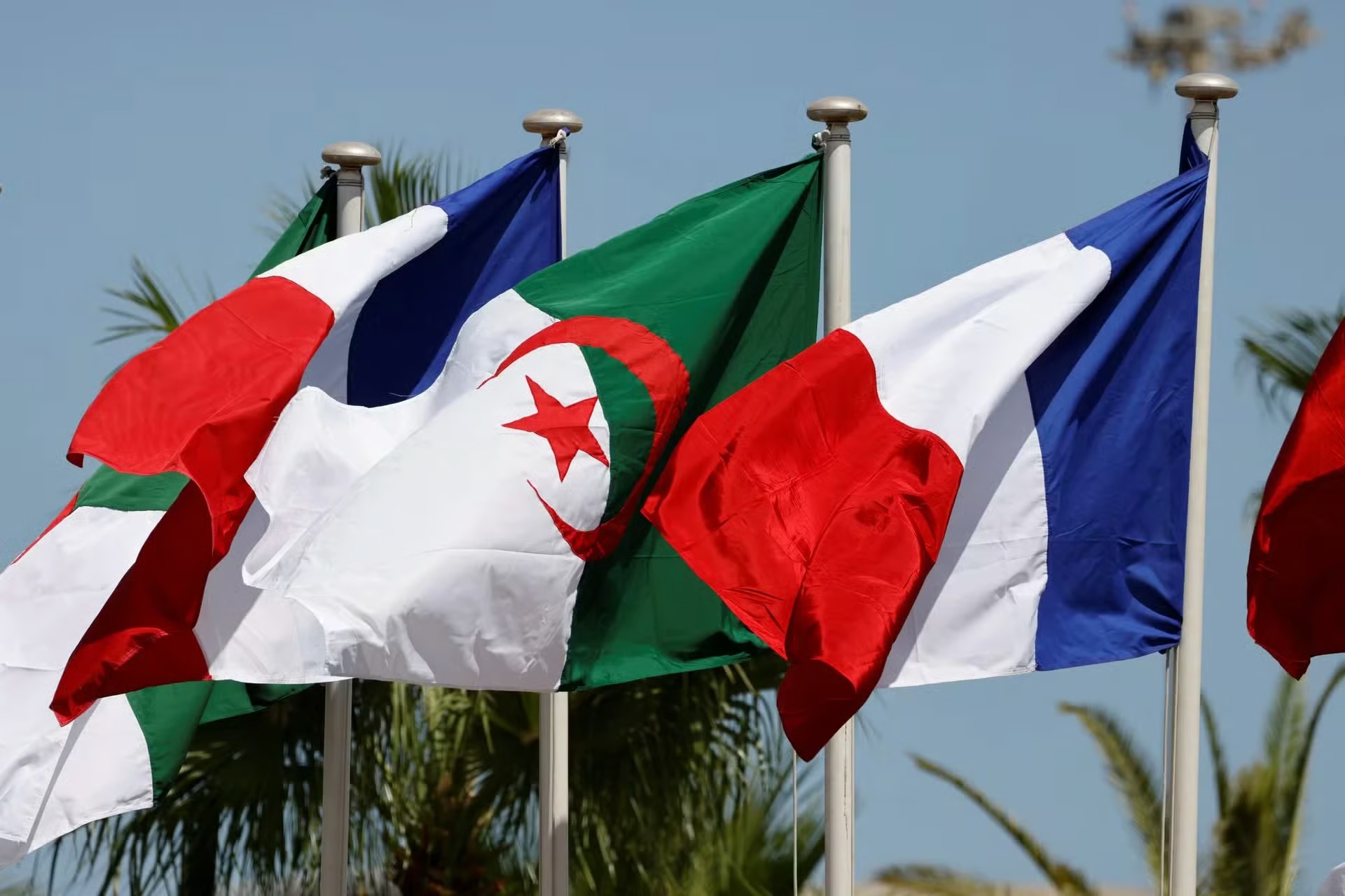 France’s Algiers Embassy Under Pressure 