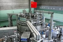 Güneş'i Yeryüzüne İndirdiler: Çin’in "Yapay Güneş"inden Enerji Devrimini Müjdeleyen Tarihi Rekor!