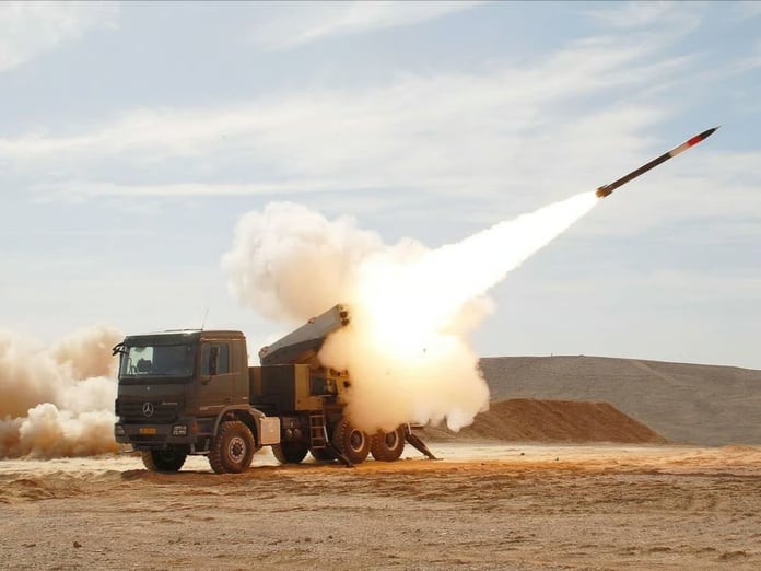 Yunanistan, PULS roket sistemleri için 750 milyon dolarlık anlaşma imzaladı