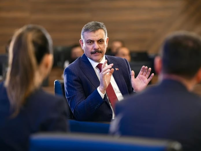 Bakan Çiftçi: Sokak çetelerinin hedef aldığı kesim çocuklar