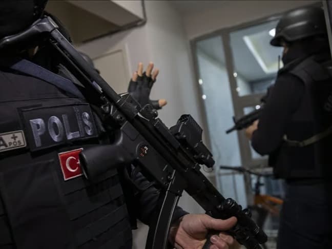 İstanbul'da yeni nesil çetelere şafak operasyonu! 
