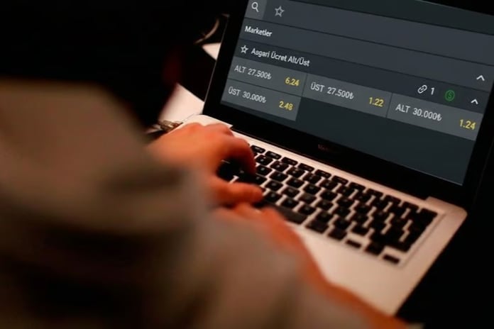 Yasa dışı bahis baronlarından 'Asgari Ücret' hamlesi