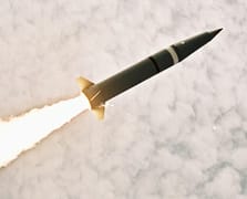 Yunanistan, İsrail’den LORA balistik füze sistemi satın alıyor