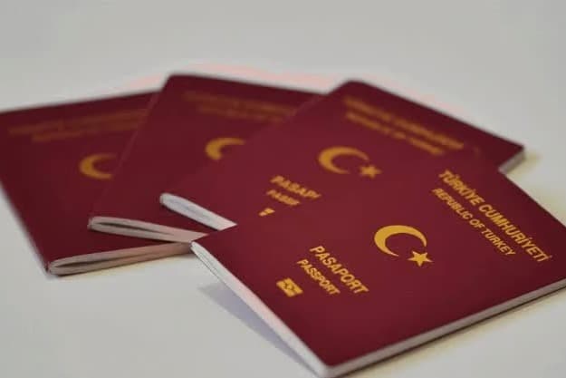 Diyanet'ten hacı adaylarına pasaport uyarısı
