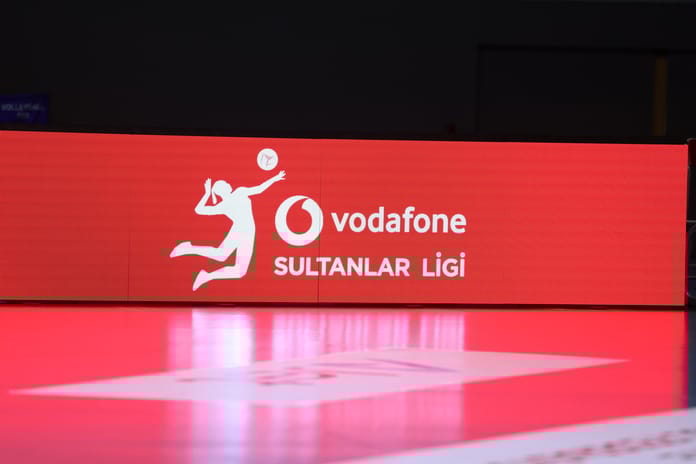 Sultanlar Ligi'nde 9. hafta sona erdi: Fenerbahçe'den liderlik takibi, olaylı maç Göztepe'nin